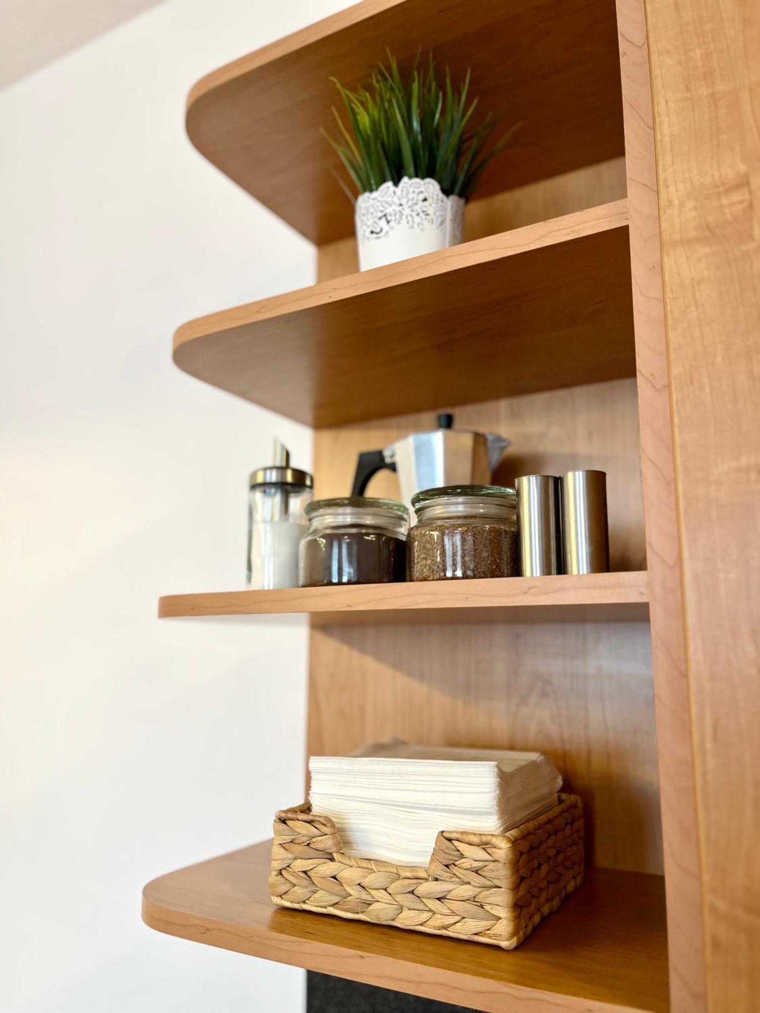 Apartment Tina - Old Town, Ac, Free Private Parking Bratislava Bagian luar foto